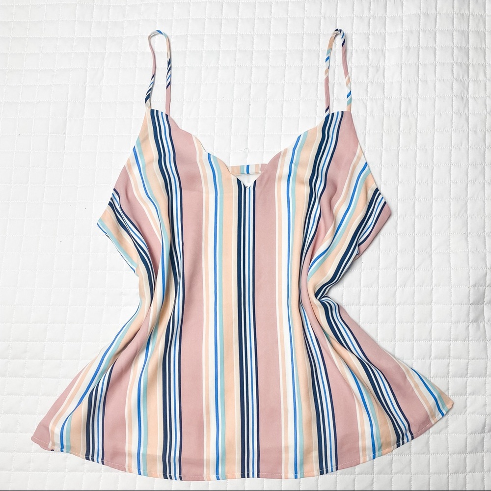 ✨NEW w/o tags Stripped Tank